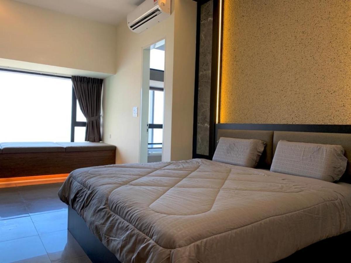 Imperio,res - Modern -- Luxury -- Seaview *